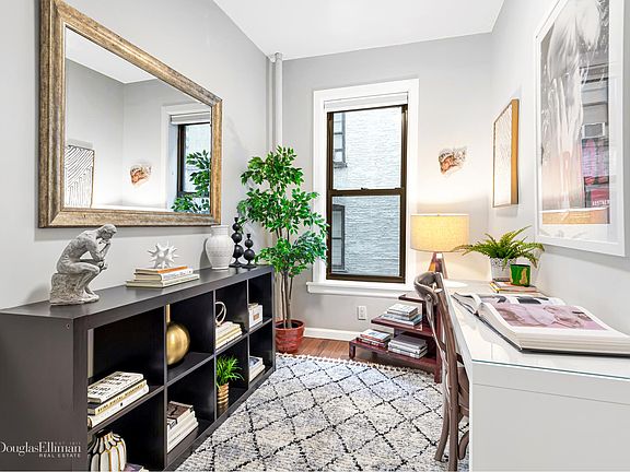 4th image of 501 W 122nd St APT A5