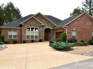 37 Manzanares Dr, Hot Springs Village, AR 71909