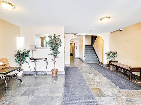4th image of 2649 N Kedzie Ave APT 4E