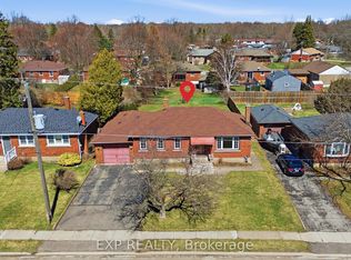 5893 Carman St, Niagara Falls, ON L2J 1S2