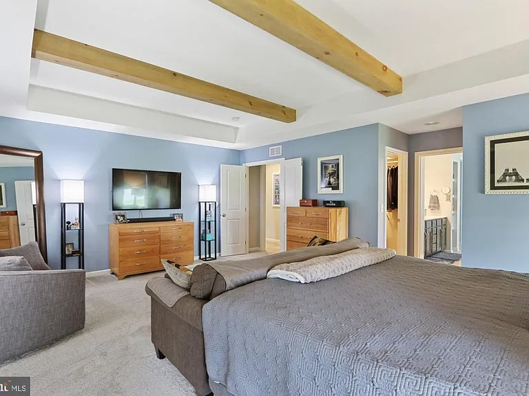 118 Stone Arch Dr — Photo 18