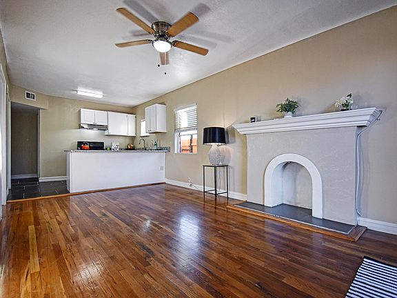 4th image of 2908 Sacramento Ave
