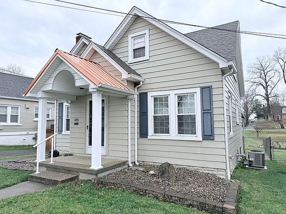 2nd image of 123 N Richardson Dr