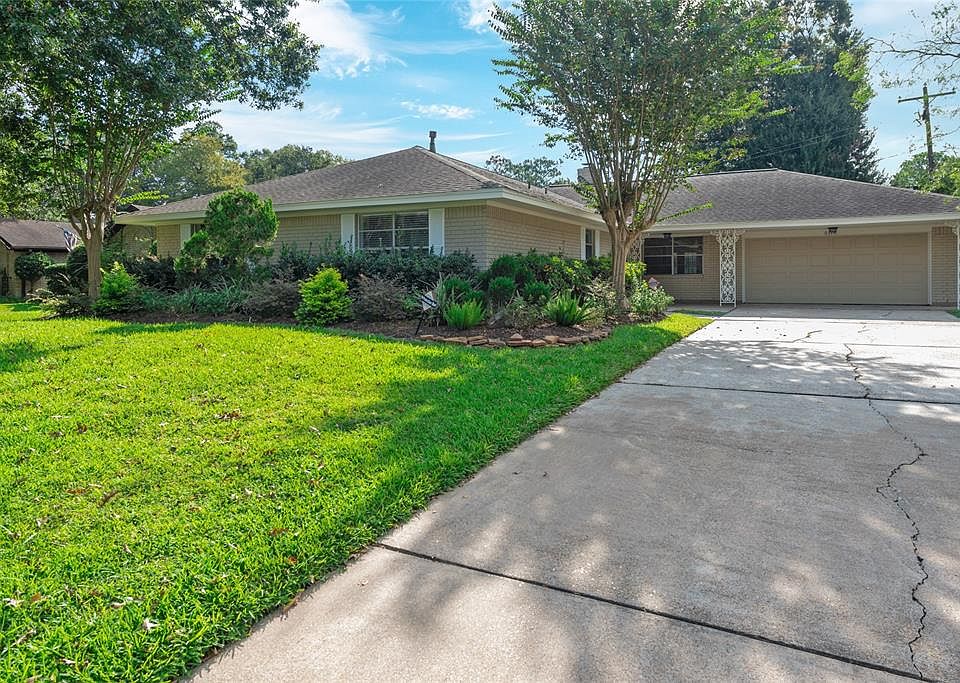 1st image of 5118 Laurel Creek Way