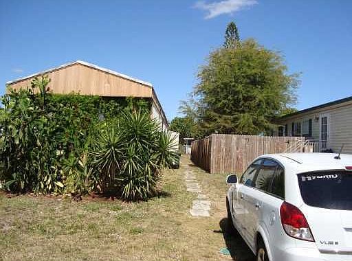 2nd image of 22852 Neptune Rd