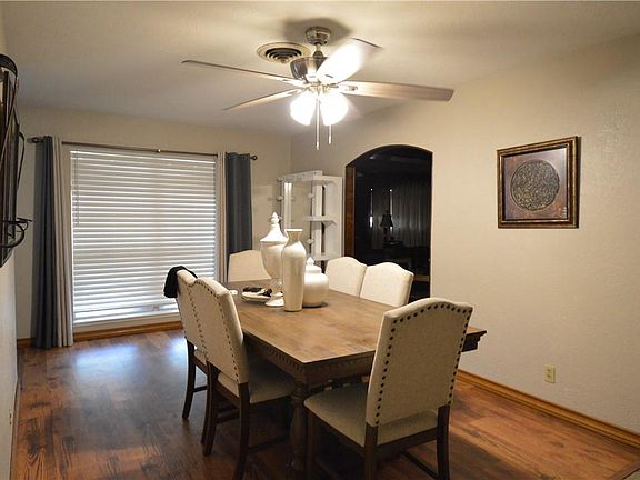 3rd image of 4122 Kevin Dr
