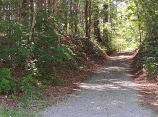 140 Spring Ln, Philadelphia, TN 37846