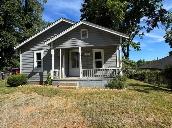 1325 Gholson Ave, Winston Salem, NC 27107