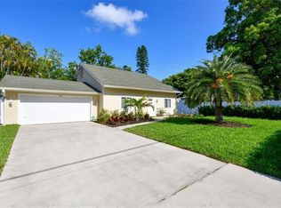 708 71st St NW, Bradenton, FL 34209