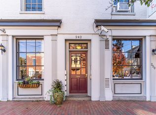 242 State St APT B, Portsmouth, NH 03801