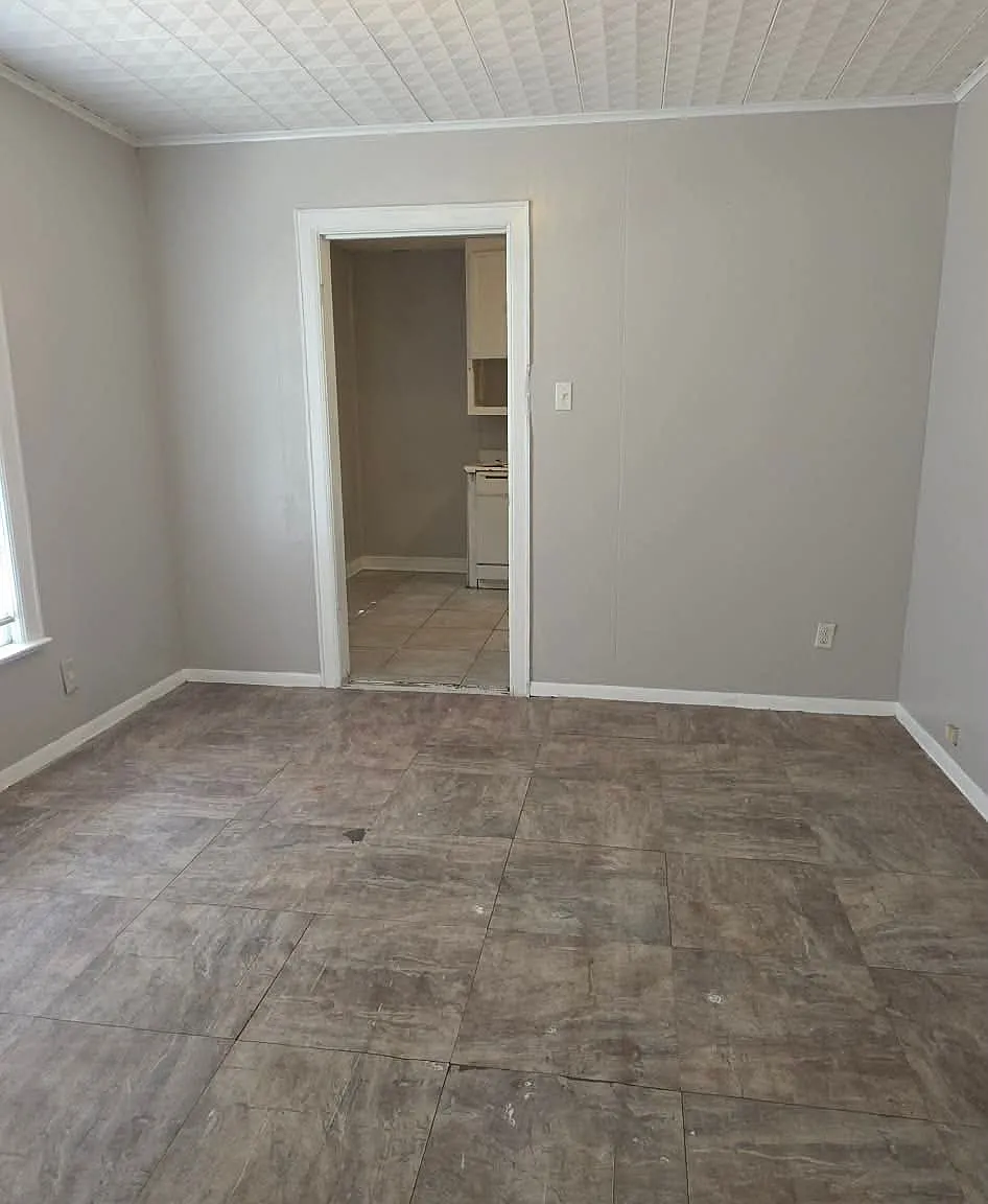 221 Leonard Dr, Longview, TX 75602 - 1 — Photo 3