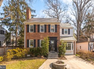 5821 Macarthur Blvd NW, Washington, DC 20016