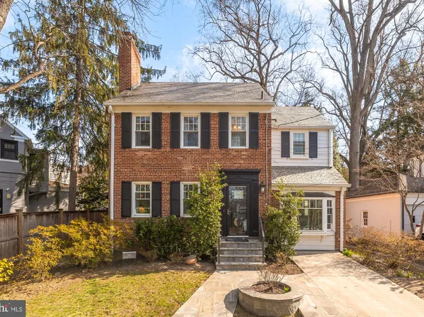 5821 Macarthur Blvd NW, Washington, DC 20016