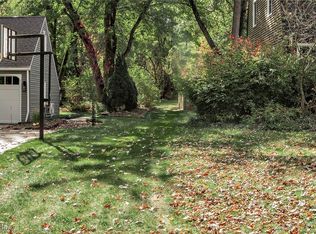 Holton Rd, Olmsted Falls, OH 44138