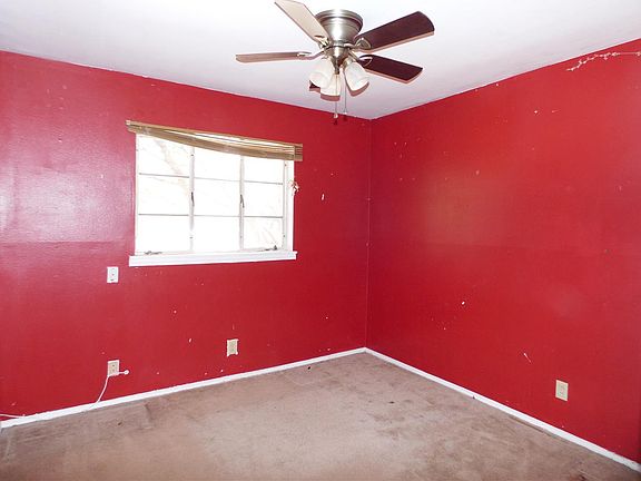 3rd image of 8355 Forest Haven Ct