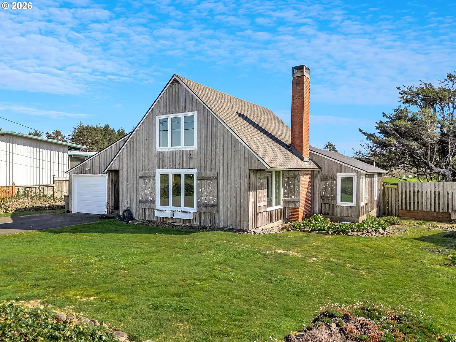 2515 Sunset Blvd photo 1