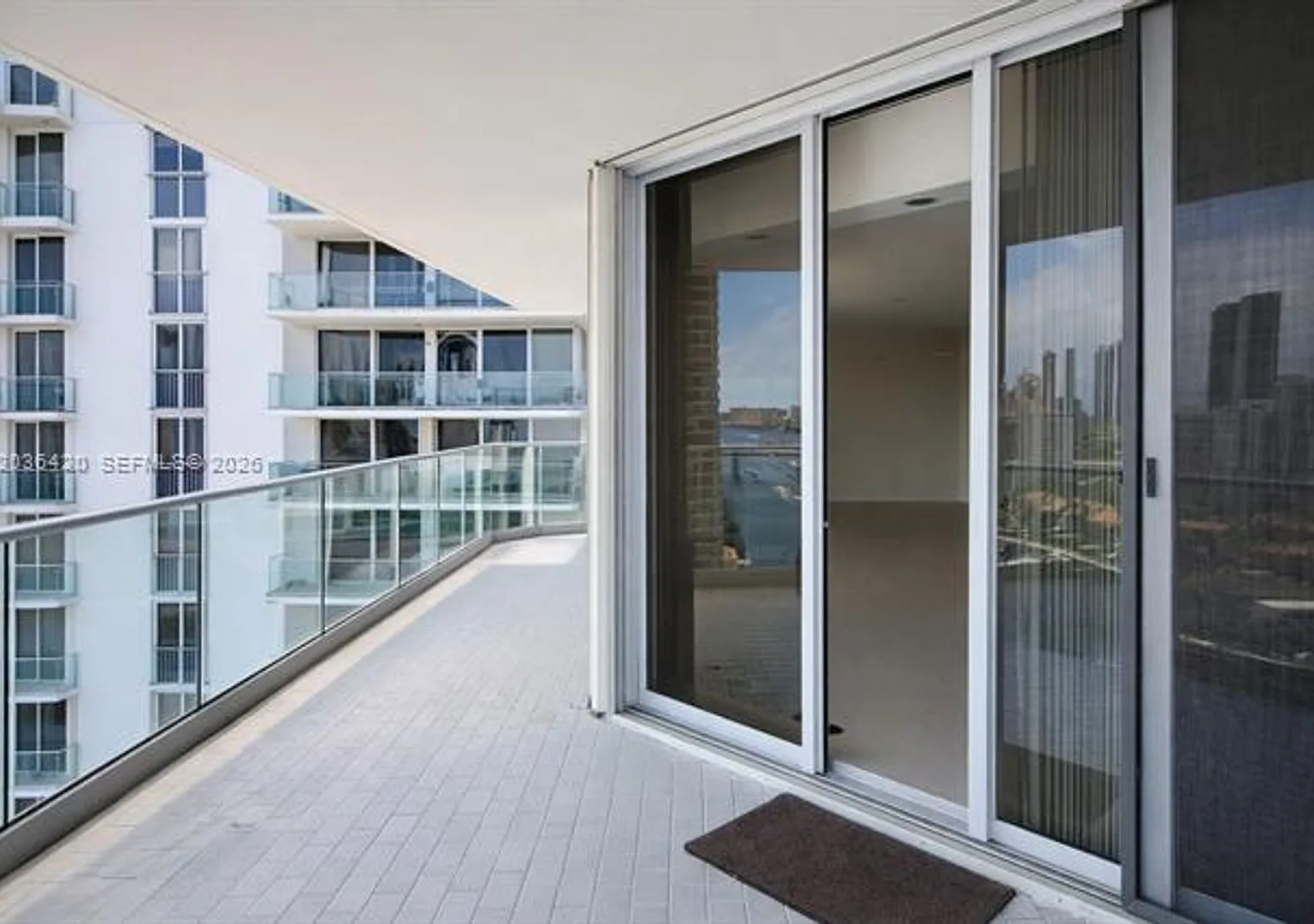 19707 Turnberry Way cu-20G, Aventura, FL 33180 — Photo 3