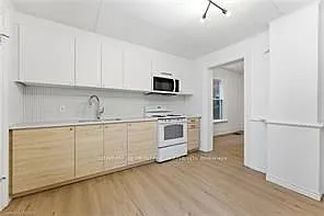 176 Darling St #1