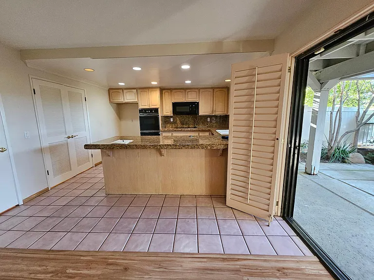 6549 E Paseo Diego — Photo 7