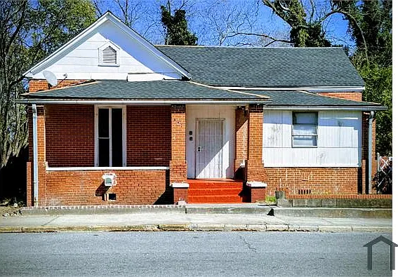 891 Maynard St — Photo 1