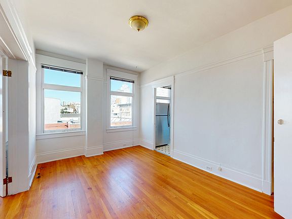3rd image of 1106 Bush St APT 701