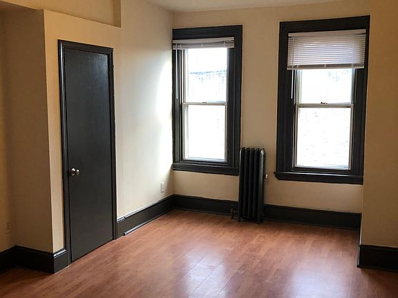 2nd image of 3135 Frankford Ave
