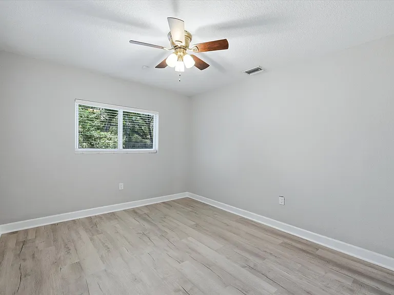 6414 95th St E — Photo 25