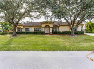 15830 SW 153rd Ct, Miami, FL 33187