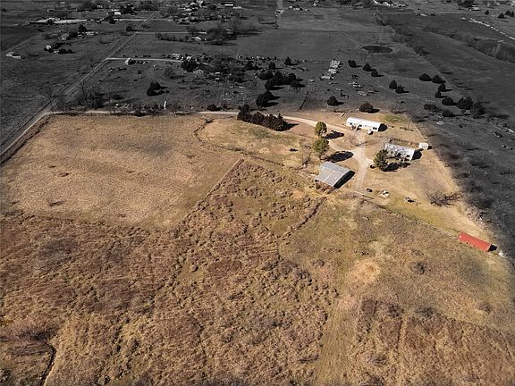 3rd image of 1701 County Road 214