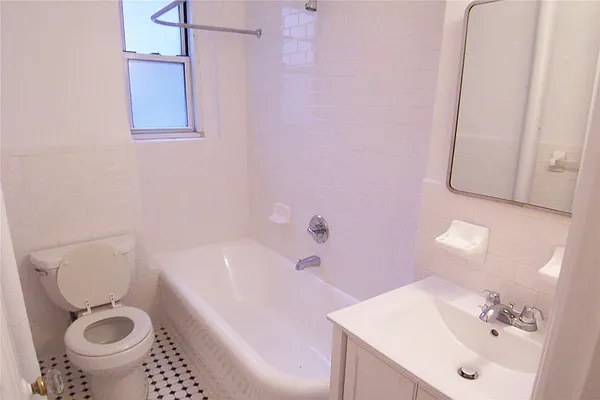 Rented by Maz Group NY | media 5