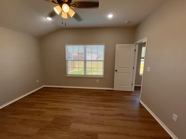 3337 W McCanse St — Photo 21