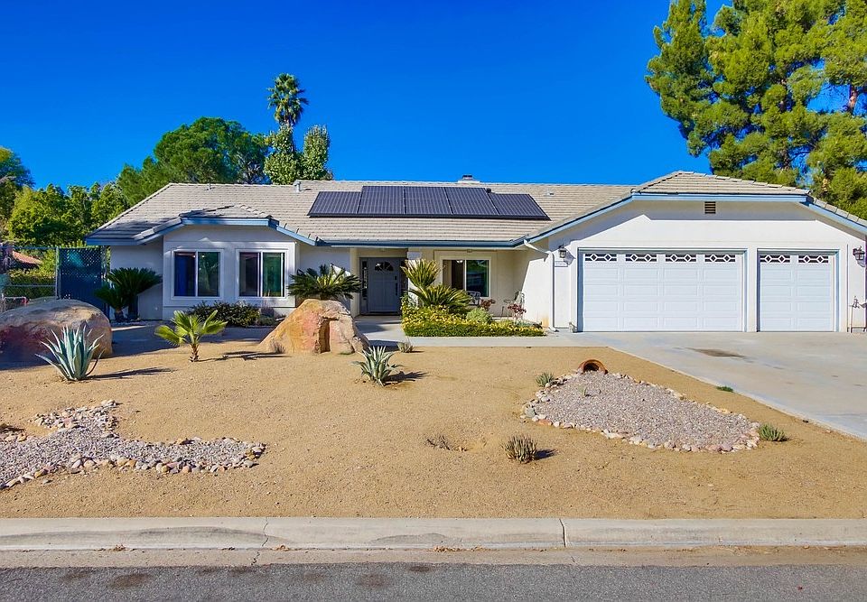 1st image of 23456 Glenn Ellen Way
