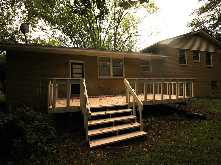 9021 Craigmont Rd SW — Photo 18