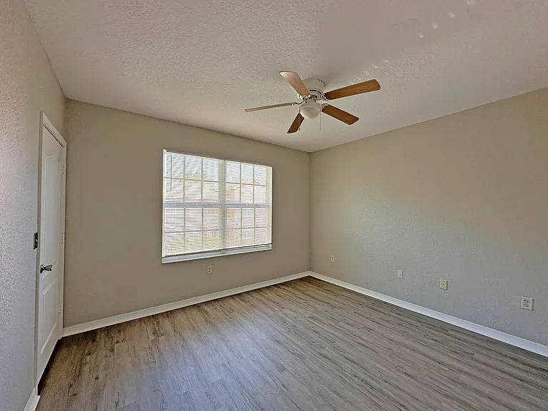 152 SW Peacock Blvd #27-206 — Photo 9