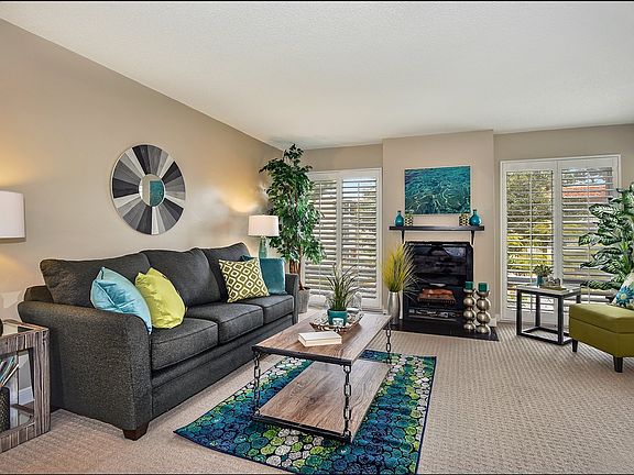 2nd image of 1775 Diamond St Unit 205