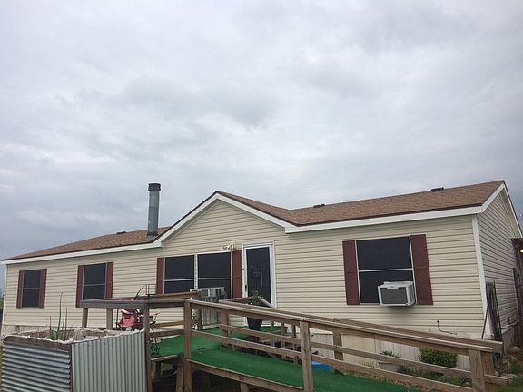 2nd image of 5912 Black Springs Ln