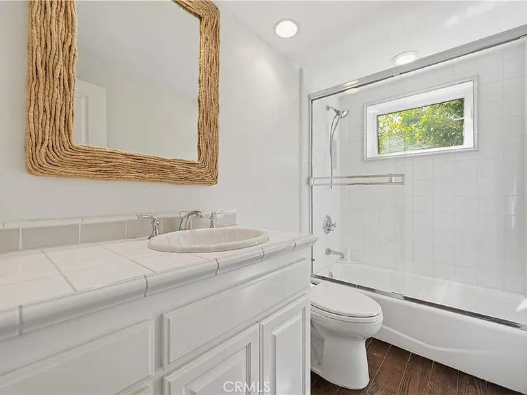 315 Goldenrod Ave #1/2 — Photo 6