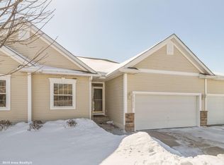 14406 Alpine Dr, Urbandale, IA 50323