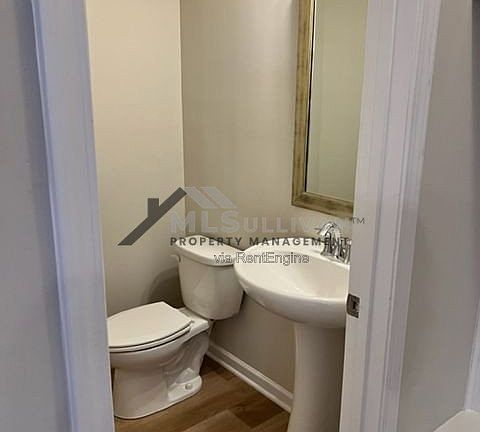 5th image of 1126 Metropolitan Dr