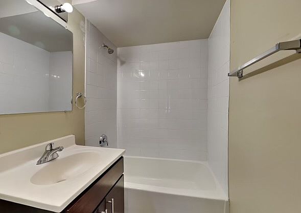 1st image of 1-9207 S 50th Ave #Oak