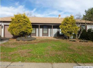 1231 County Line Rd E, Lakewood, NJ 08701