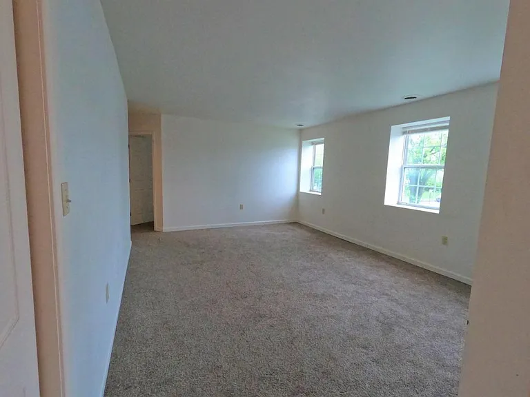 1599 N Mulberry St #6 — Photo 5