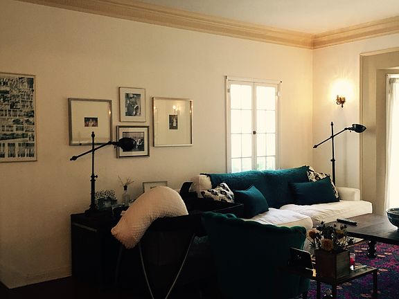 3rd image of 1057 Carmona Ave