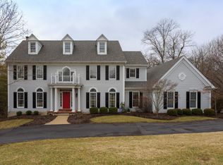 17664 Wildridge Dr, Chesterfield, MO 63005