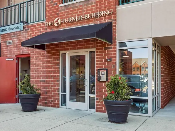 230 Nat Turner Blvd S APT 2002, Newport News, VA 23606