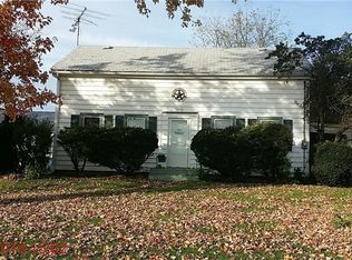 11841 Maple Ridge Rd, Medina, NY 14103