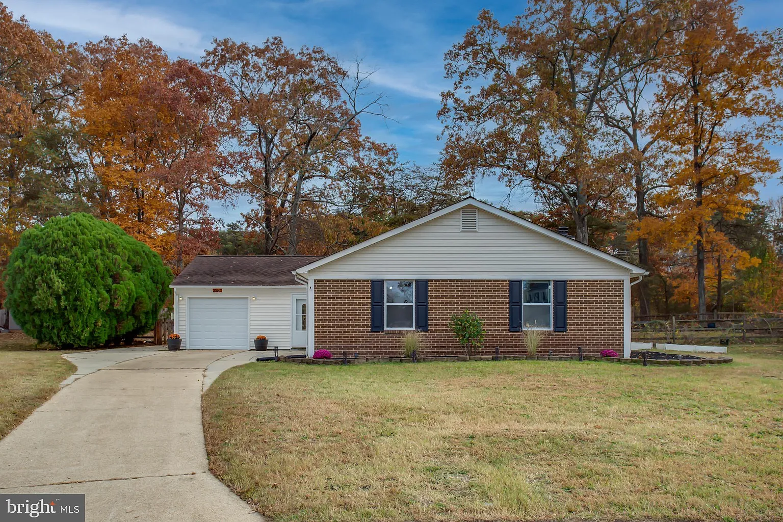 2580 Sussex Ct photo 1