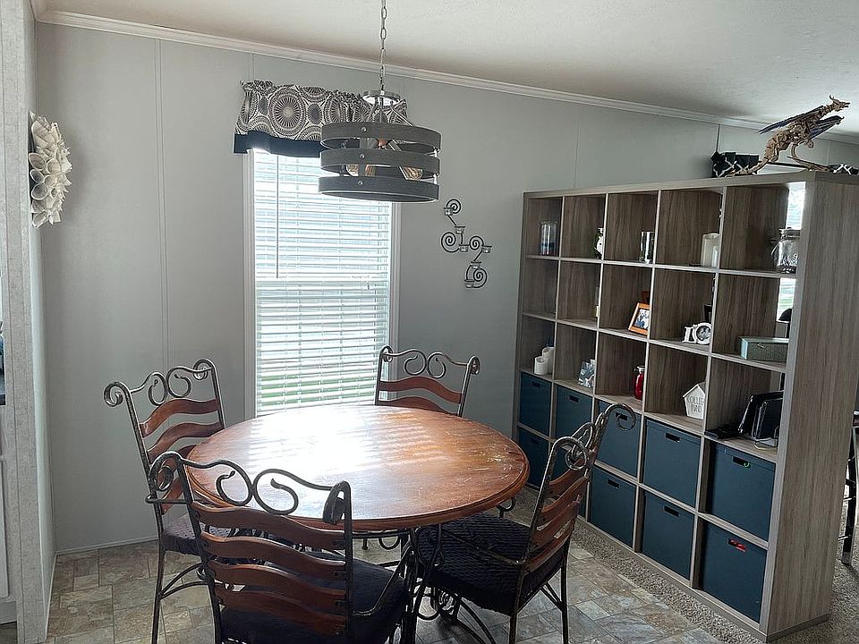 1st image of 41867 Lafleur Ct