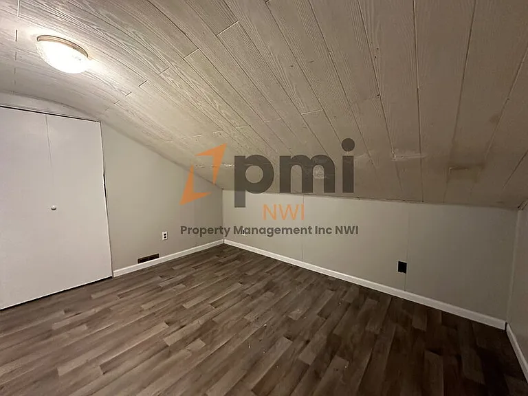 224 S Main St — Photo 6