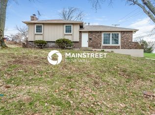 4700 Bond St, Shawnee, KS 66203